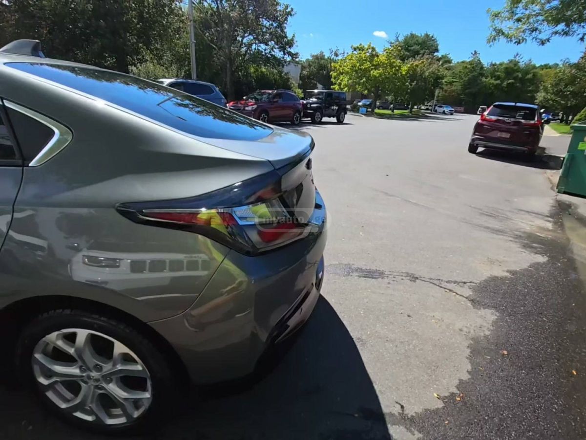 Chevrolet Volt 2016 — photo 2