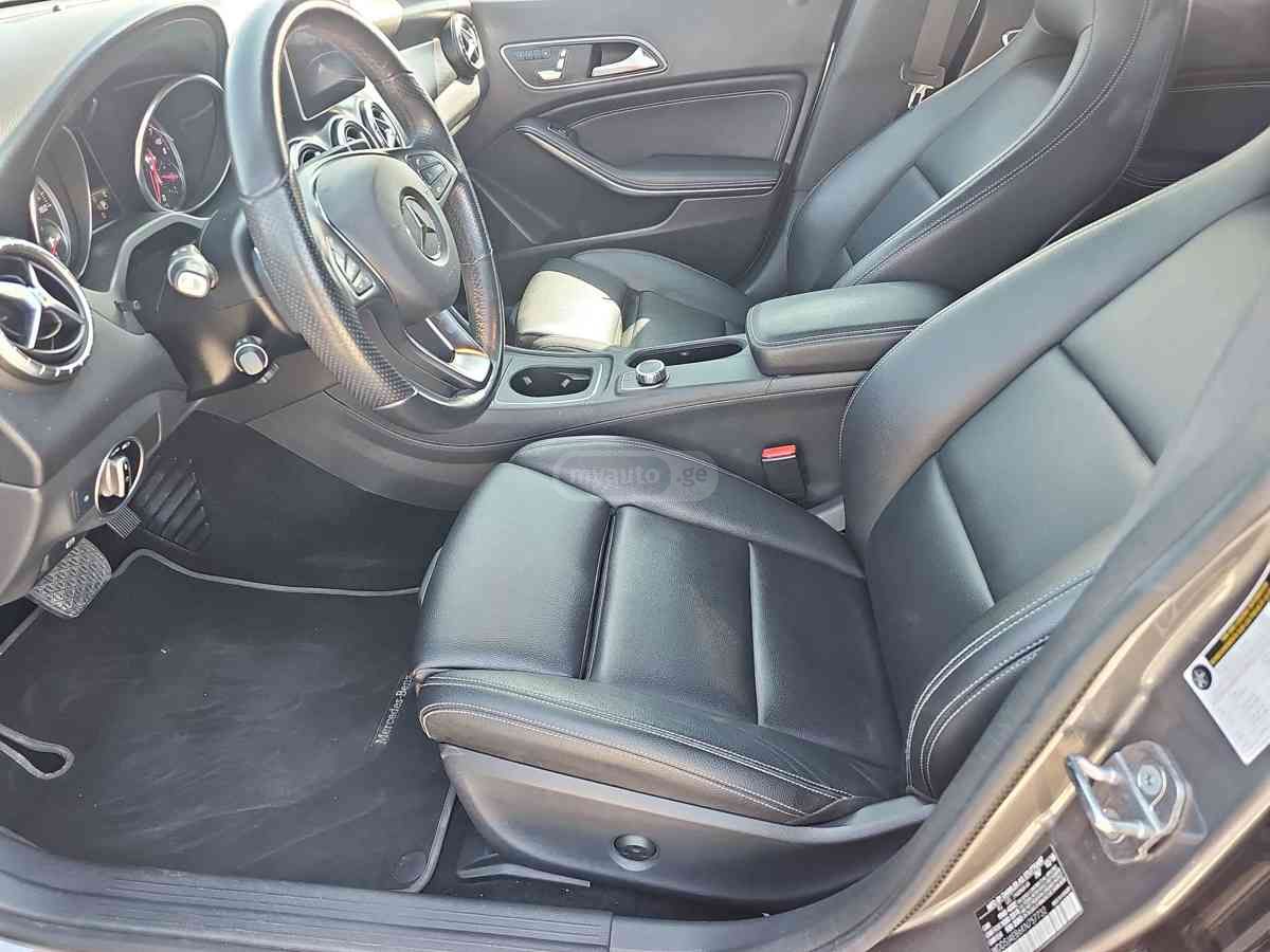 Mercedes-Benz CLA 250 2019 — photo 2