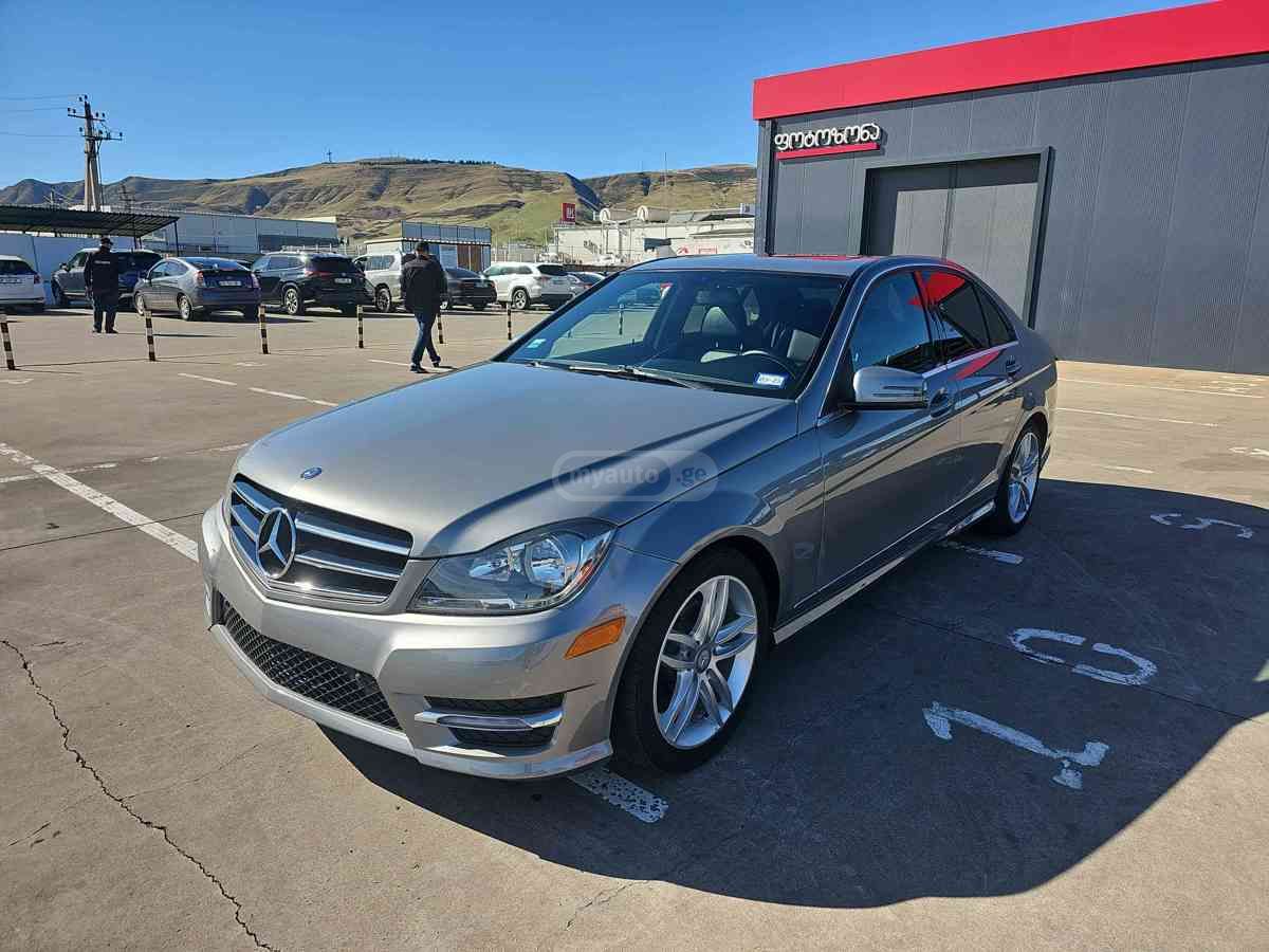 Mercedes-Benz C 250