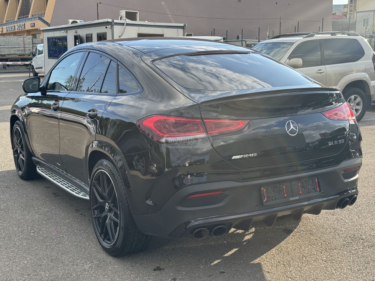 Mercedes-Benz GLE 53 2020 — photo 2