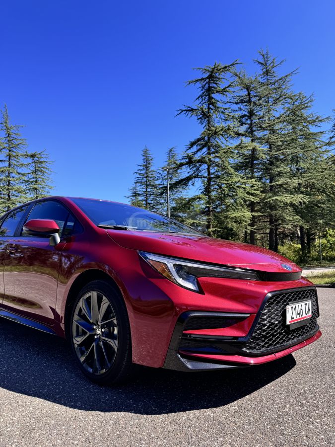 Toyota Corolla 2025 — photo 2