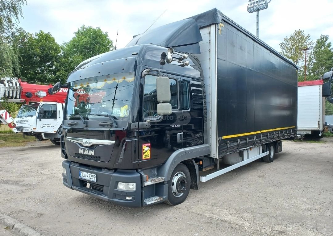 Isuzu TGL
