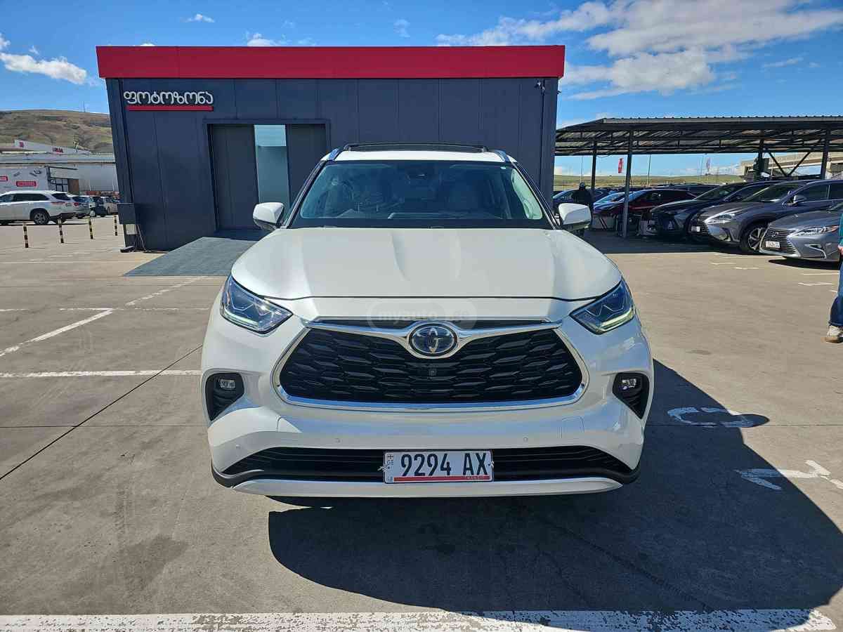 Toyota Highlander 2021 — photo 2