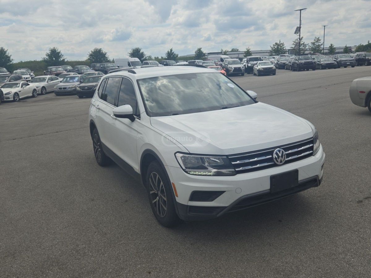 Volkswagen Tiguan 2019 — photo 2