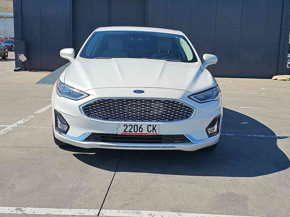 Ford Fusion 2019 — photo 2