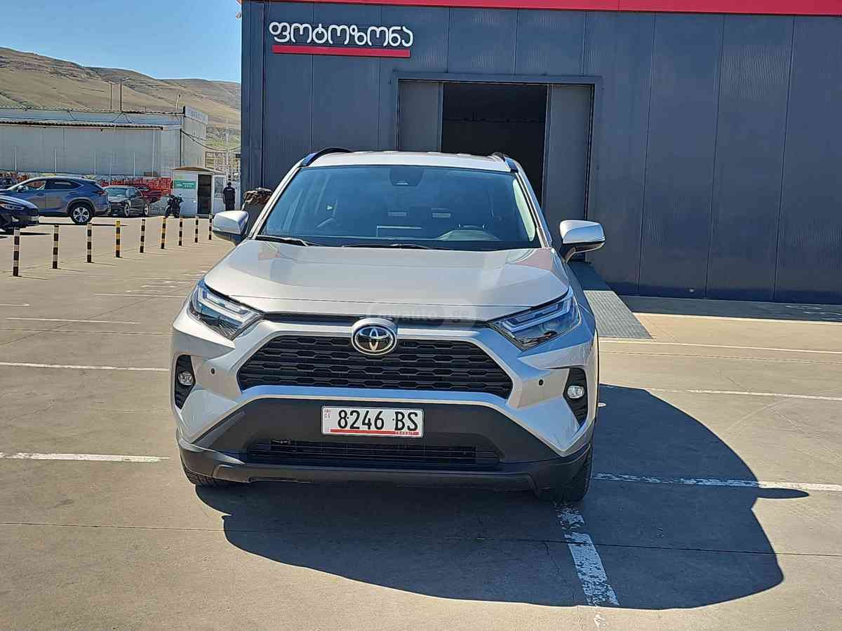 Toyota RAV4 2022 — photo 2