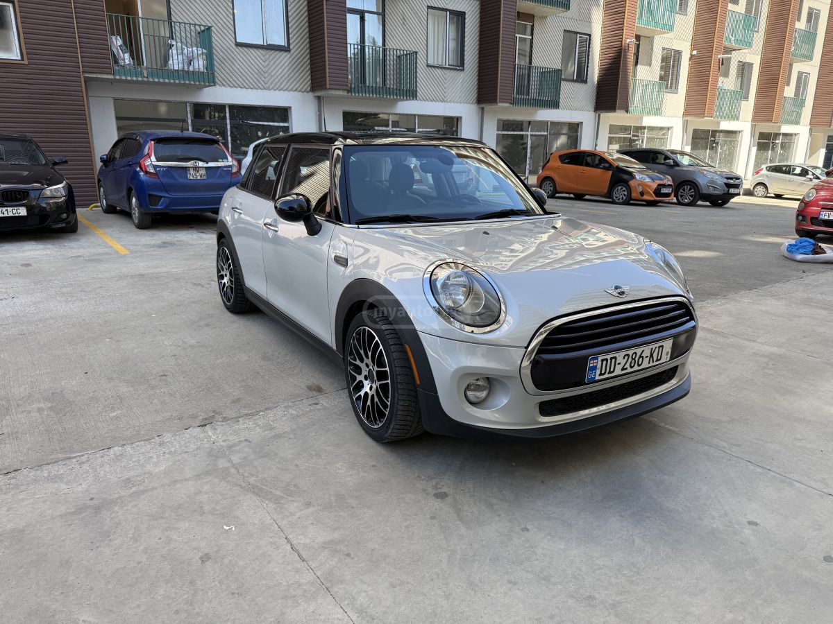 Mini Cooper 2015 — photo 2