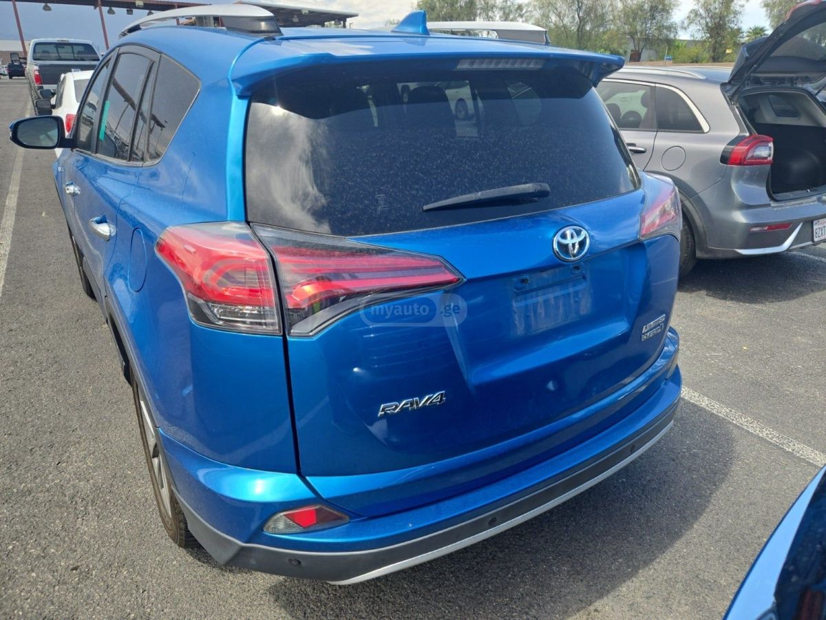 Toyota RAV 4 2016 — photo 2