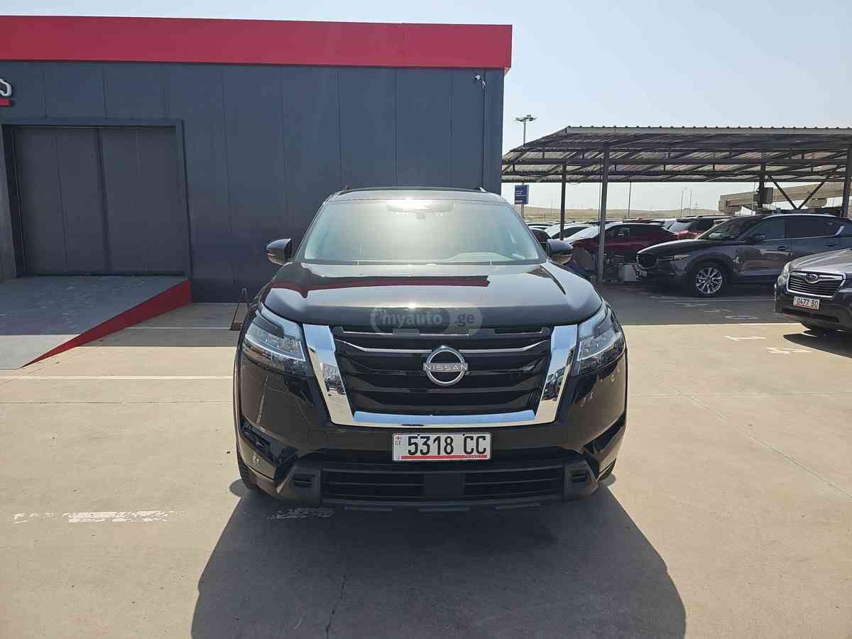 Nissan Pathfinder 2022 — photo 2