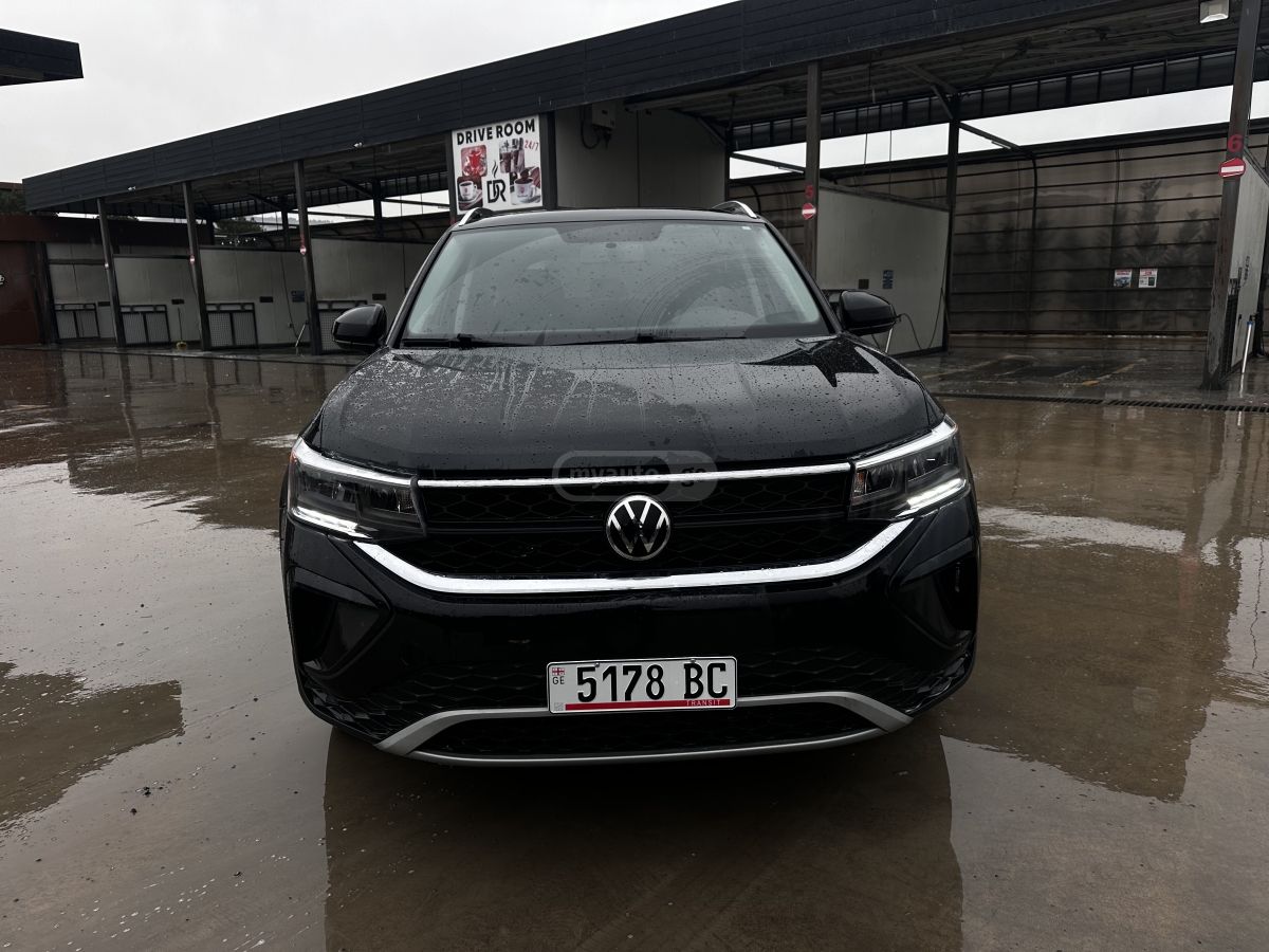 Volkswagen Taos