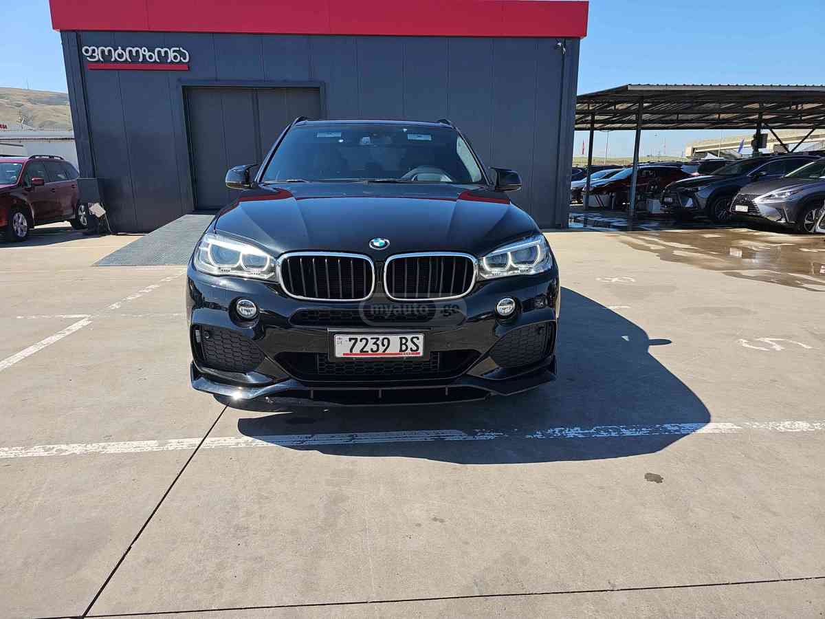 BMW X5 2015 — photo 2