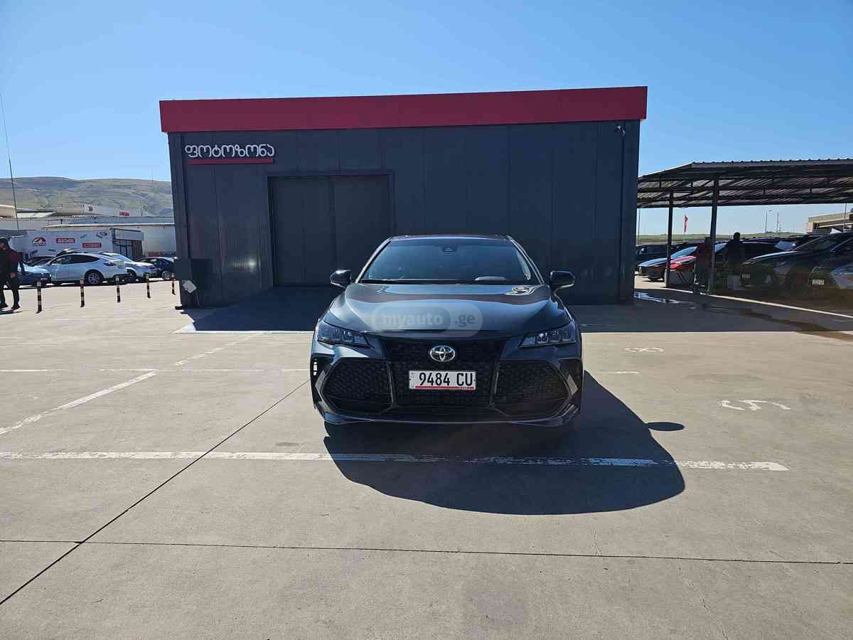 Toyota Avalon 2021 — photo 2
