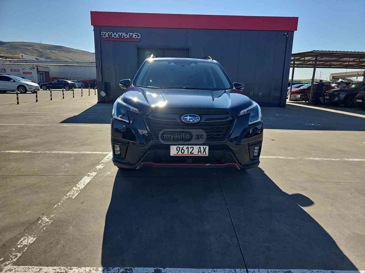 Subaru Forester 2022 — photo 2