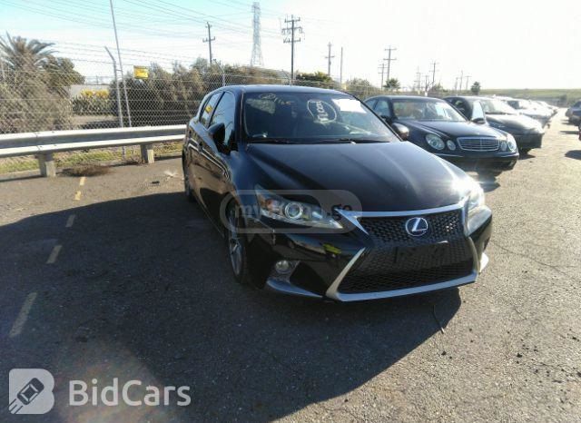 Lexus CT 200 h 2015 — photo 2