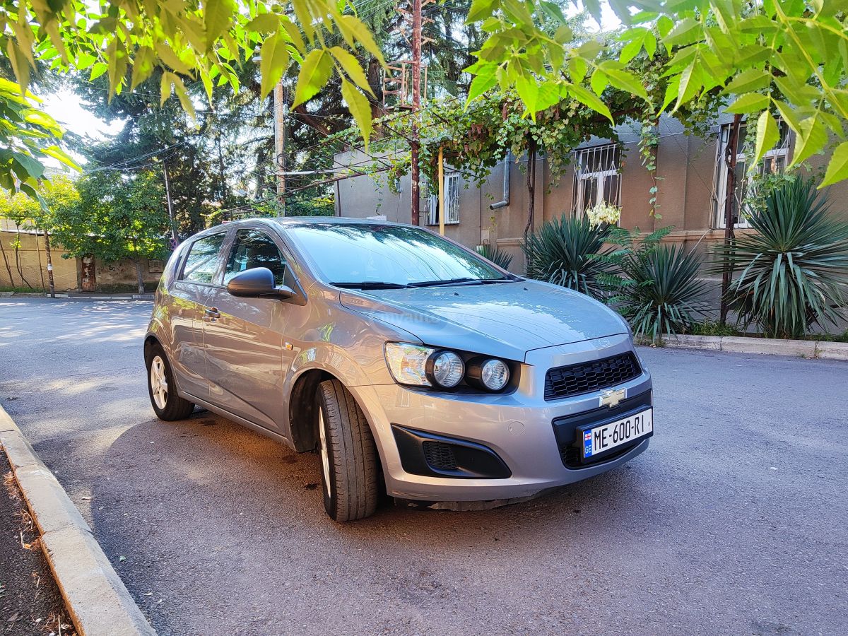 Chevrolet Aveo 2012 — photo 2