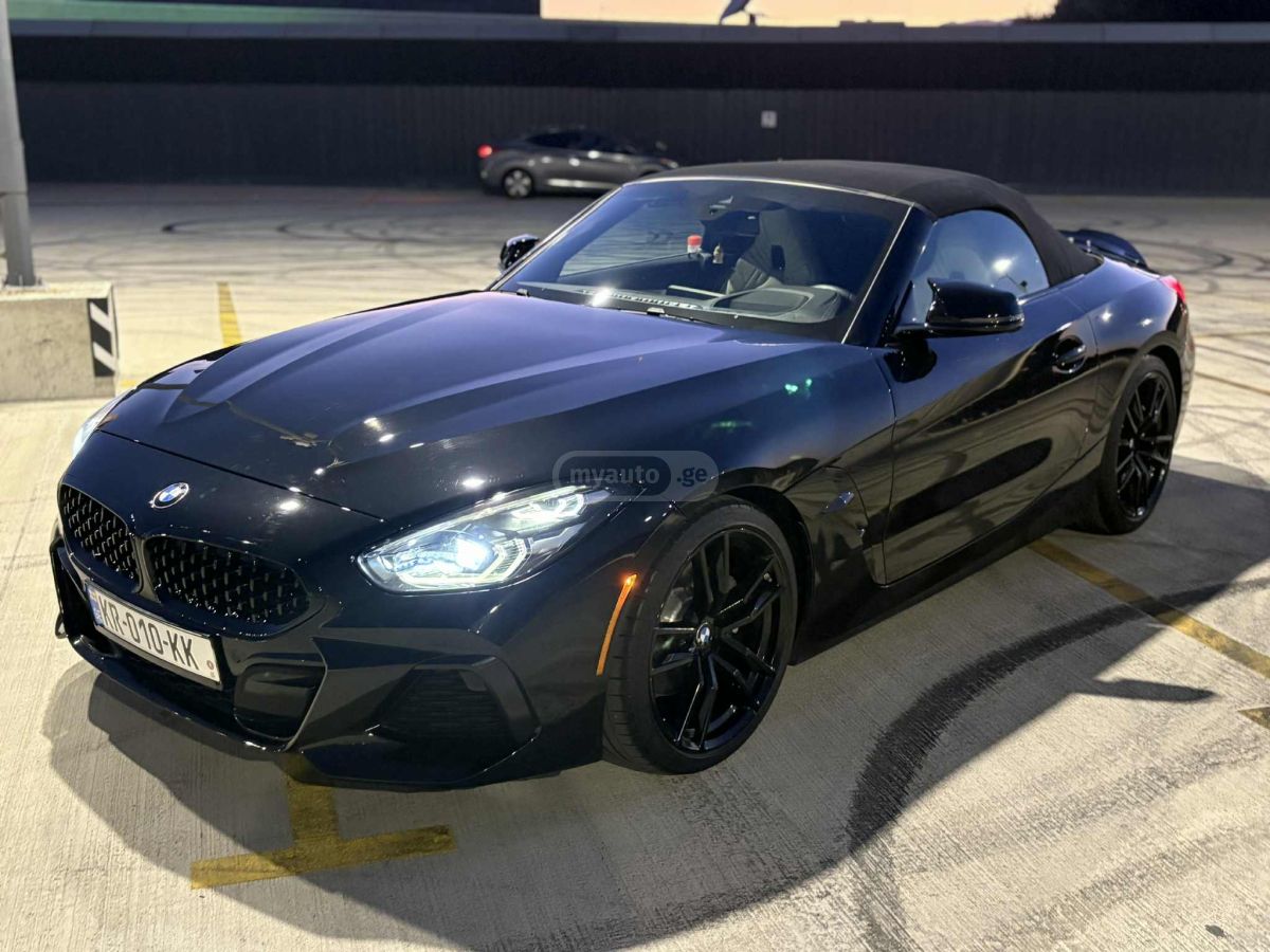 BMW Z4 2019 — photo 2