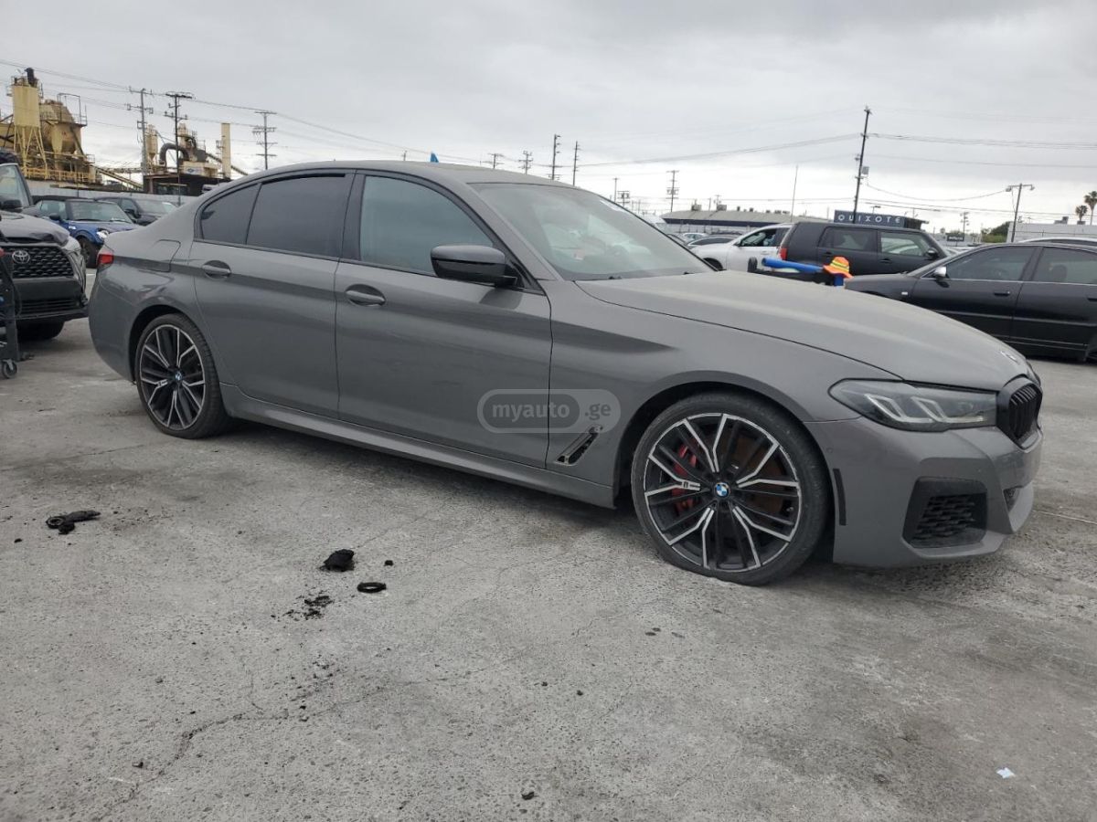 BMW 540