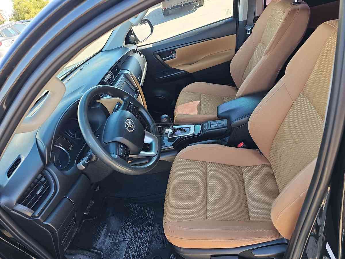 Toyota 4 Runner 2021 — photo 2