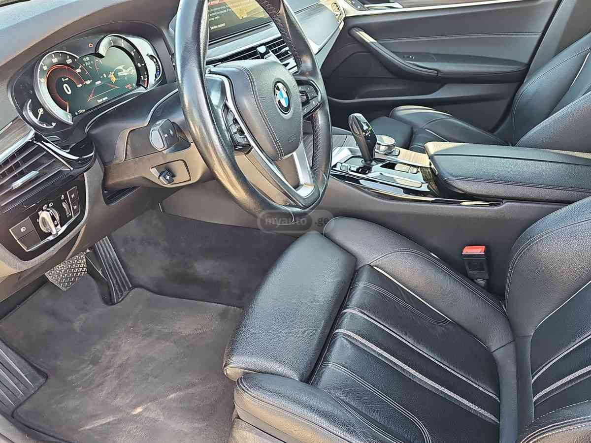 BMW 540 2018 — photo 2