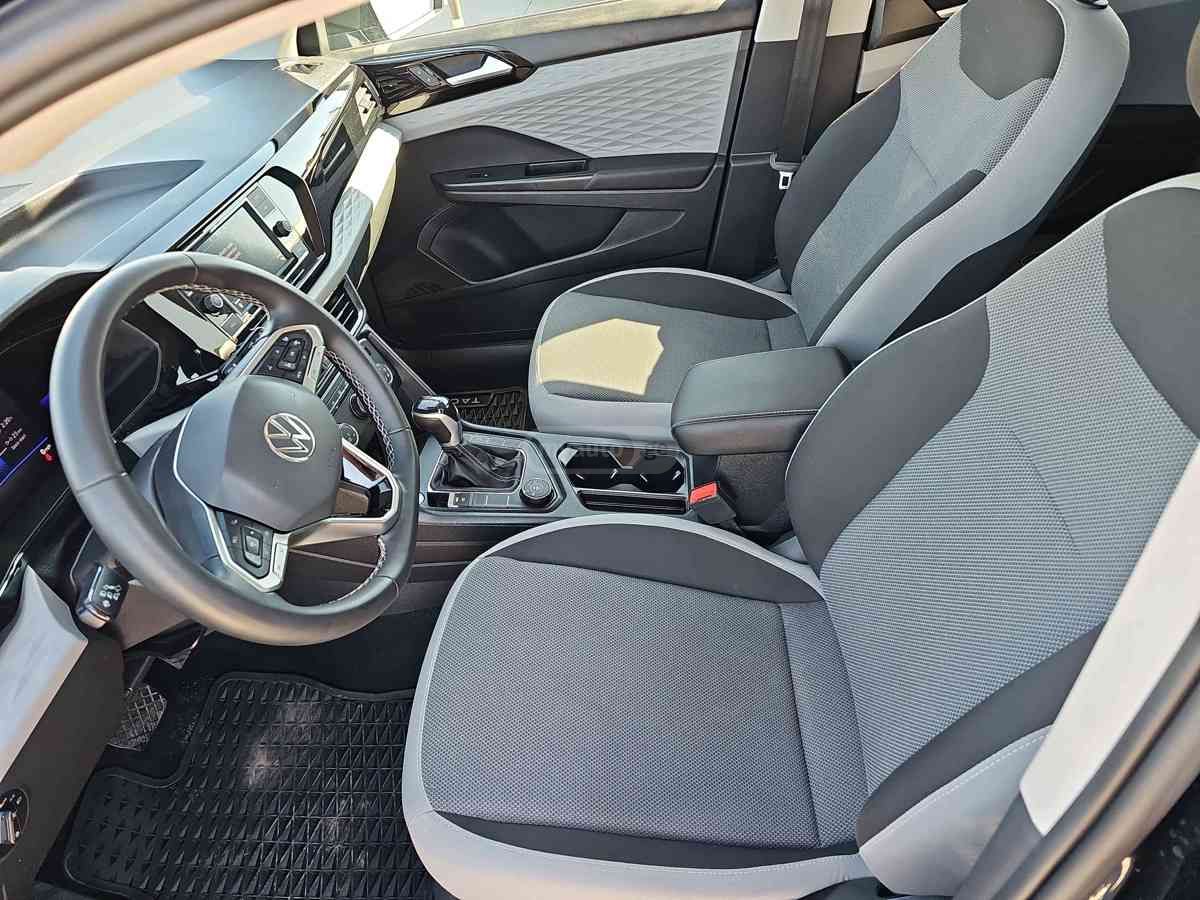 Volkswagen Taos 2022 — photo 2