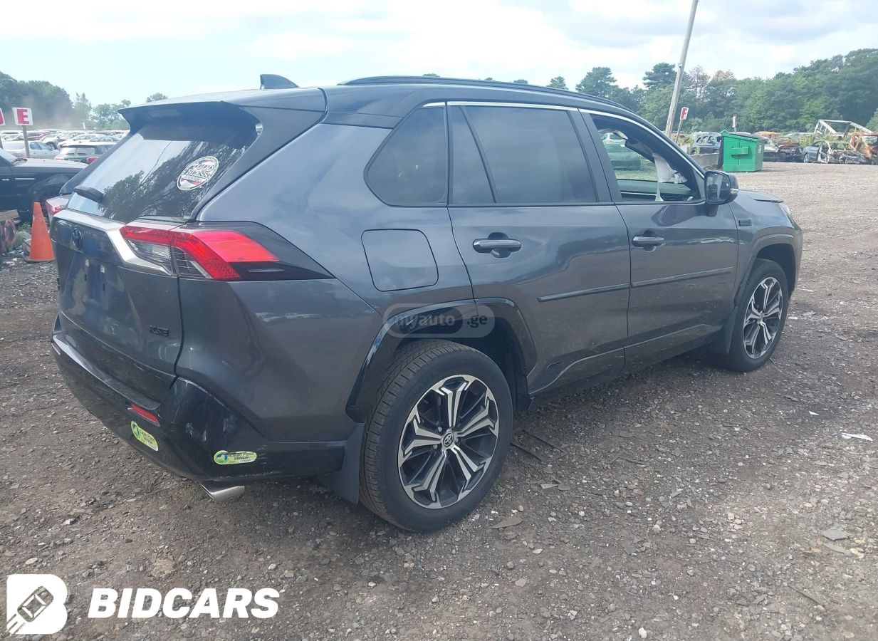 Toyota RAV 4 2023 — photo 2