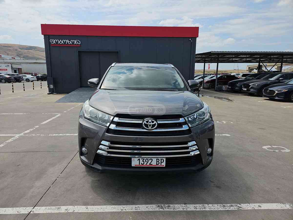 Toyota Highlander 2015 — photo 2