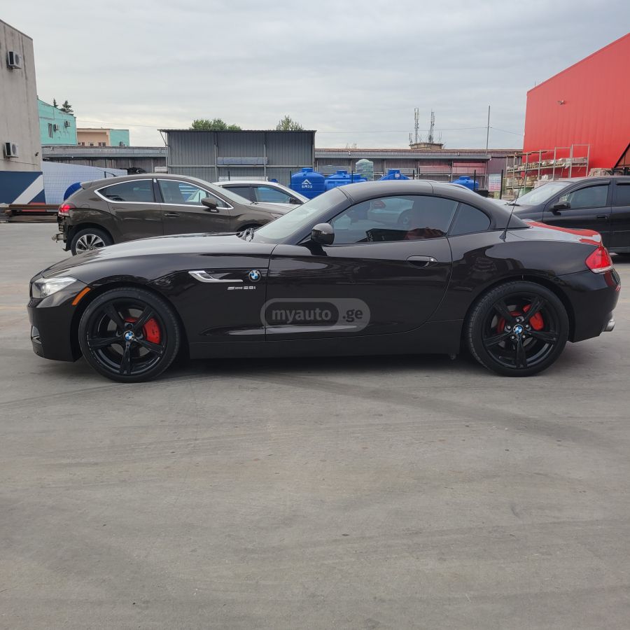 BMW Z4 2015 — photo 2