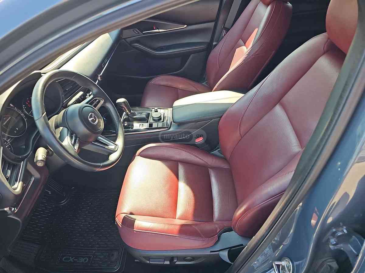 Mazda CX-30 2023 — photo 2