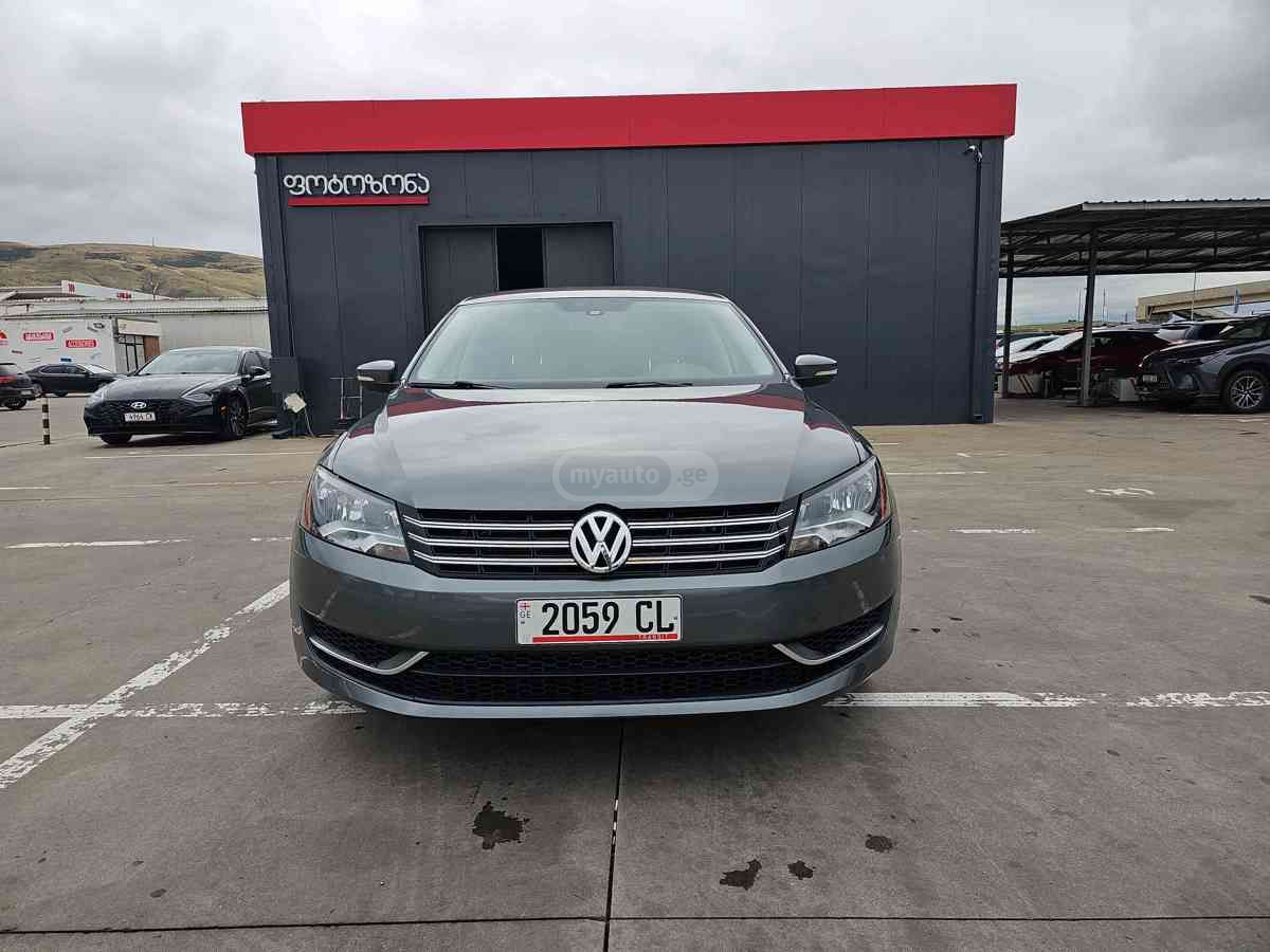 Volkswagen Passat 2015 — photo 2