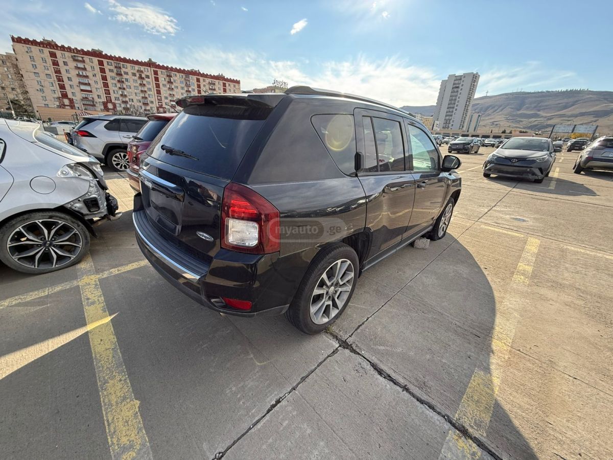 Jeep Compass 2016 — photo 2