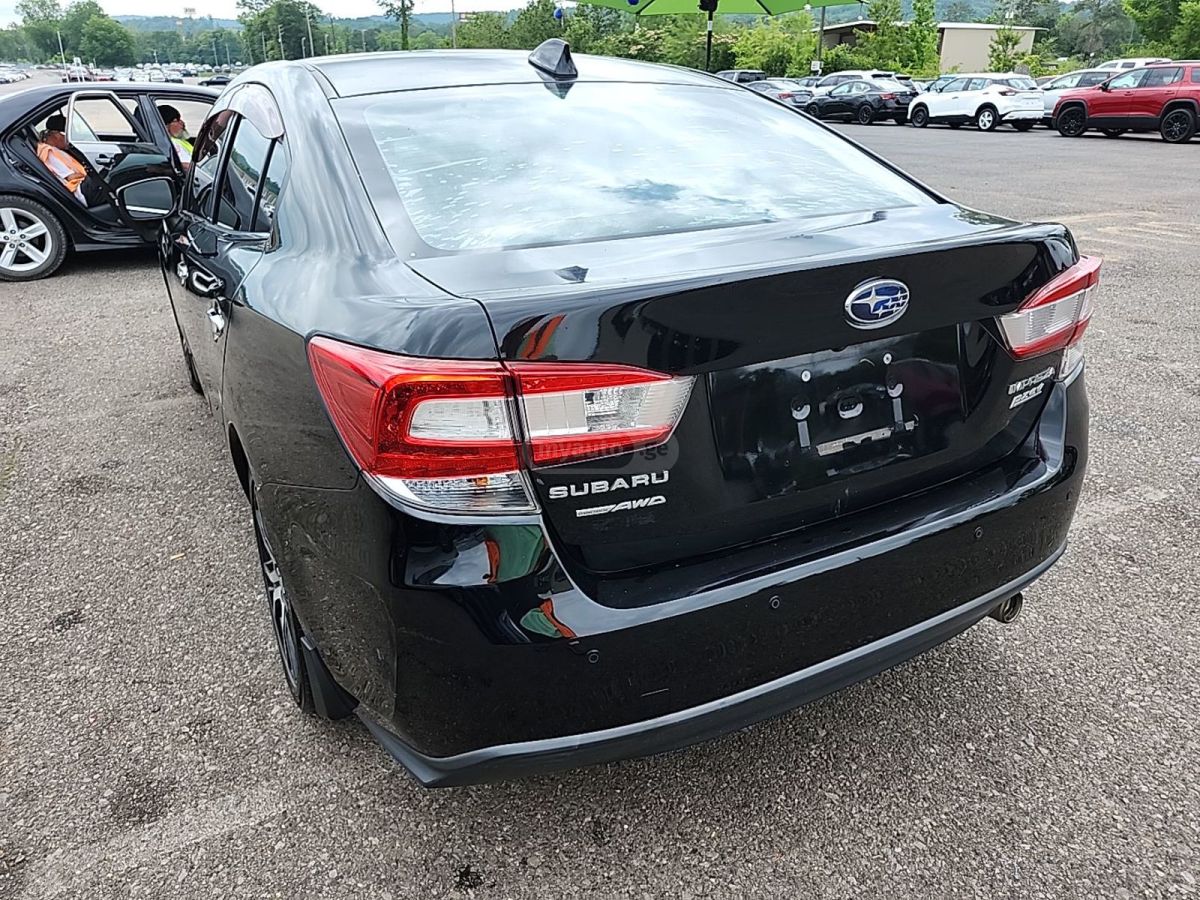 Subaru Impreza 2017 — photo 2