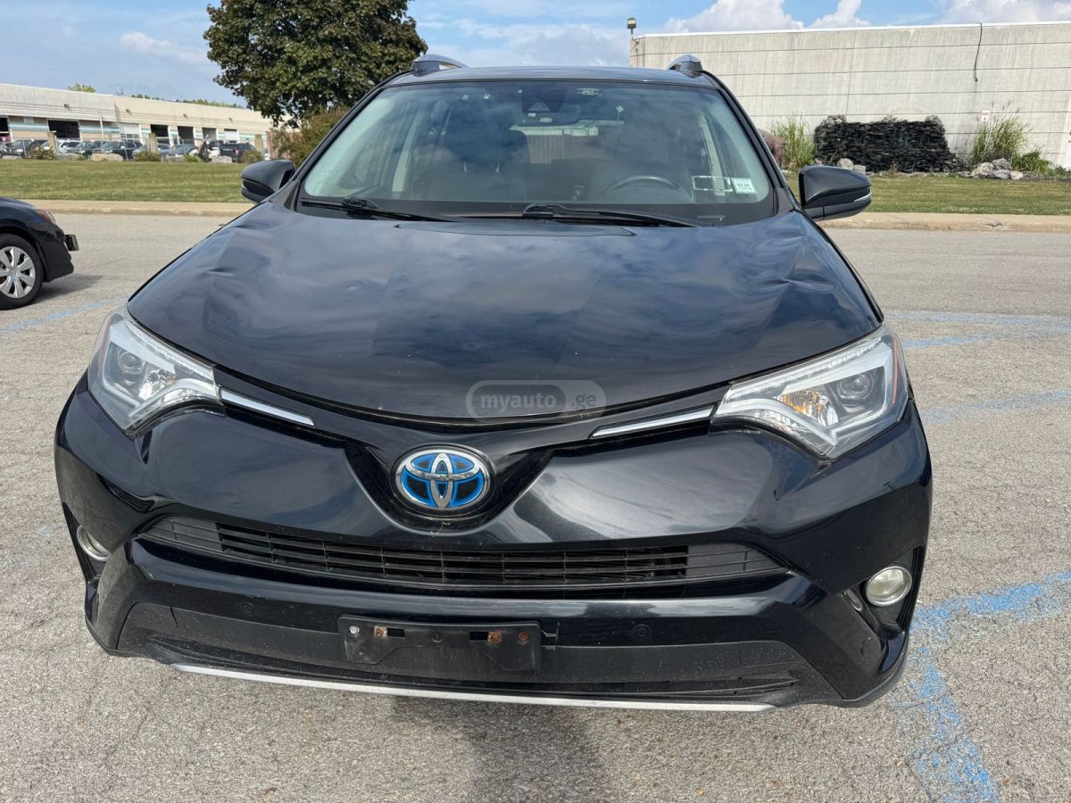 Toyota RAV4 2018 — photo 2