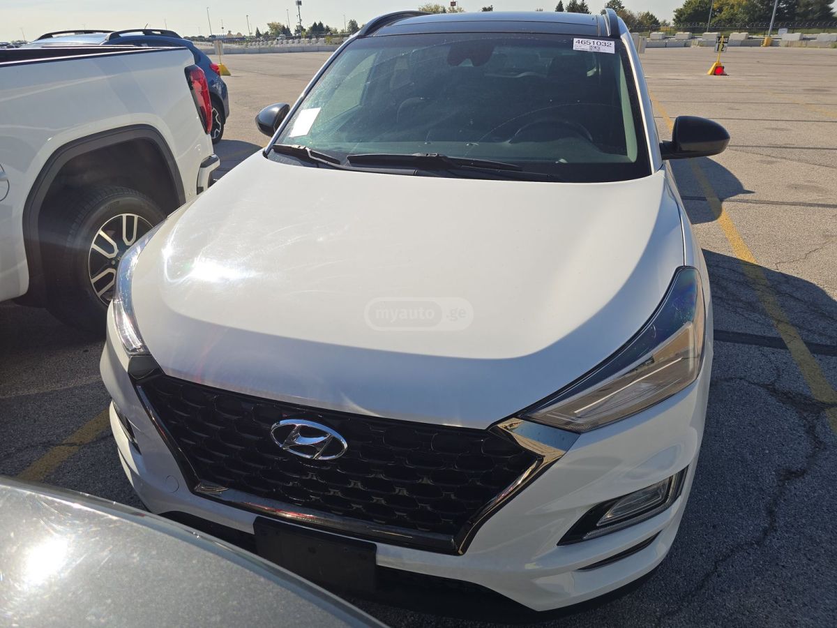 Hyundai Tucson