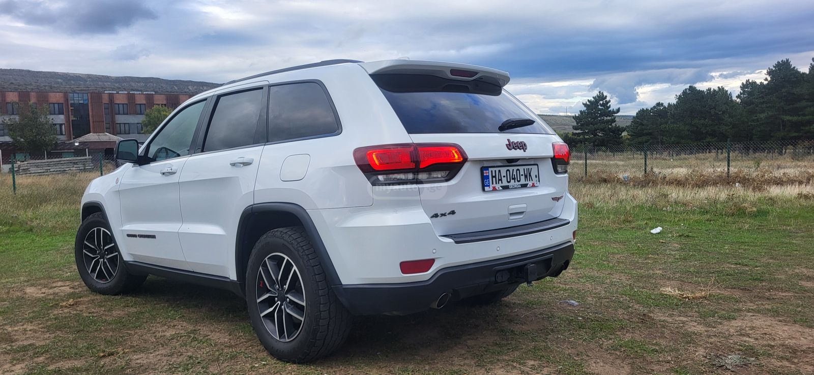 Jeep Grand Cherokee 2019 — photo 2