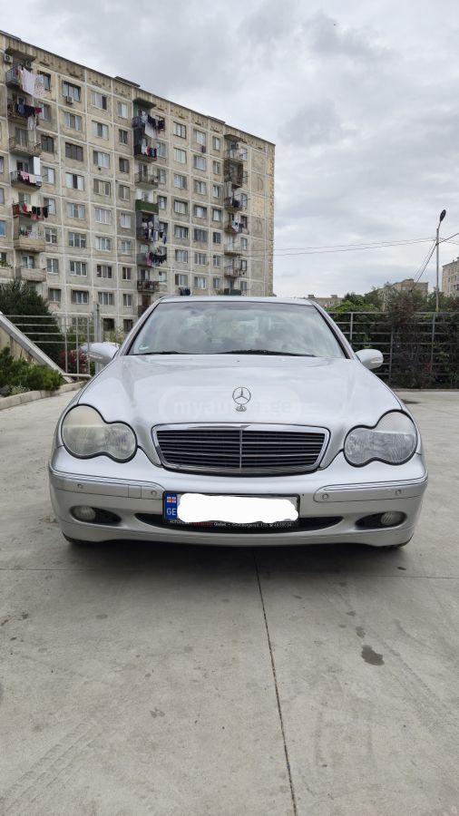 Mercedes-Benz C 180 2002 — photo 2