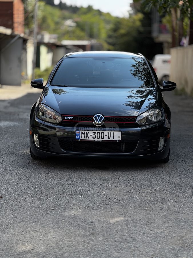 Volkswagen GTI 2013 — photo 2