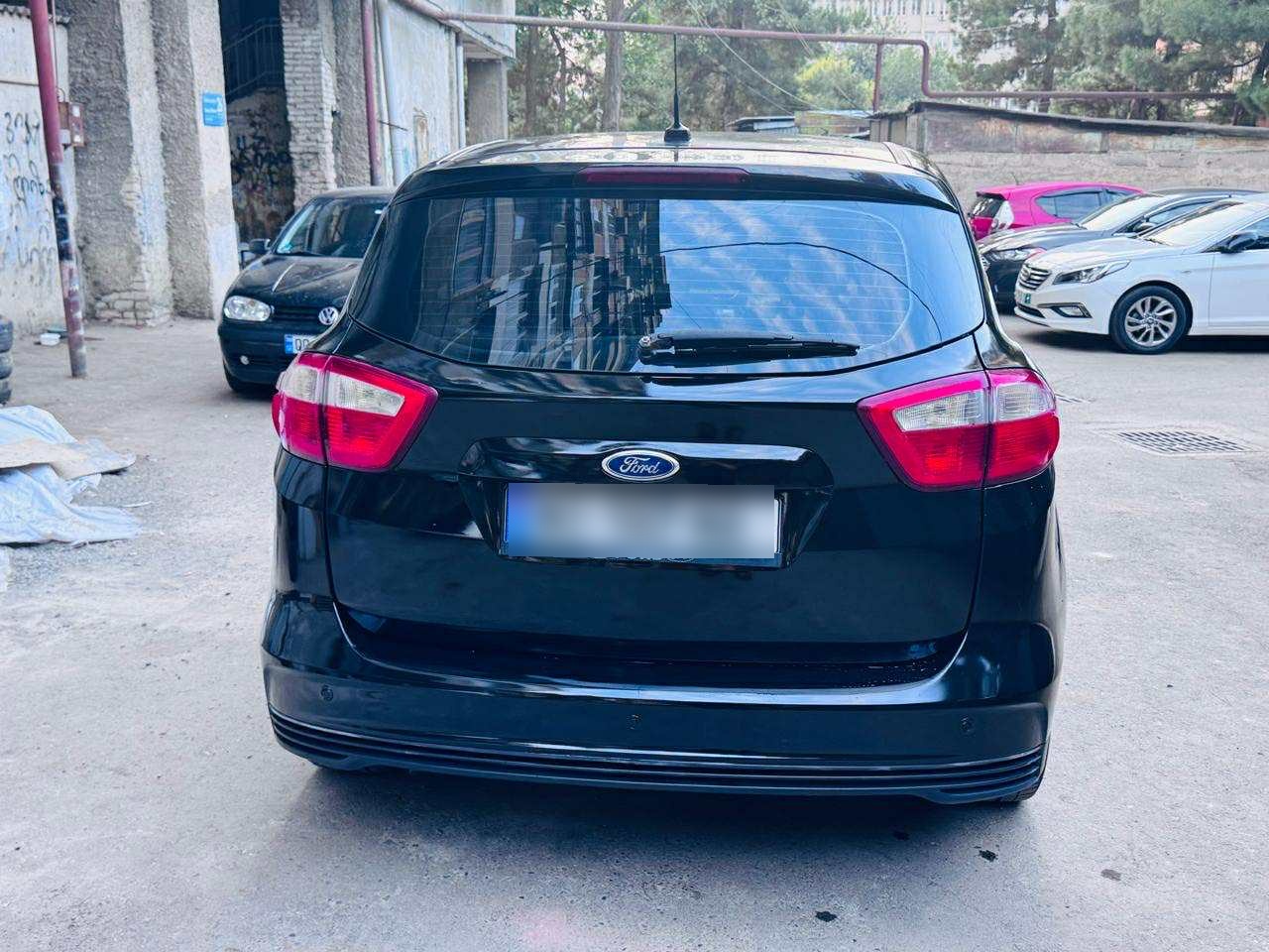 Ford C-Max 2014 — photo 2