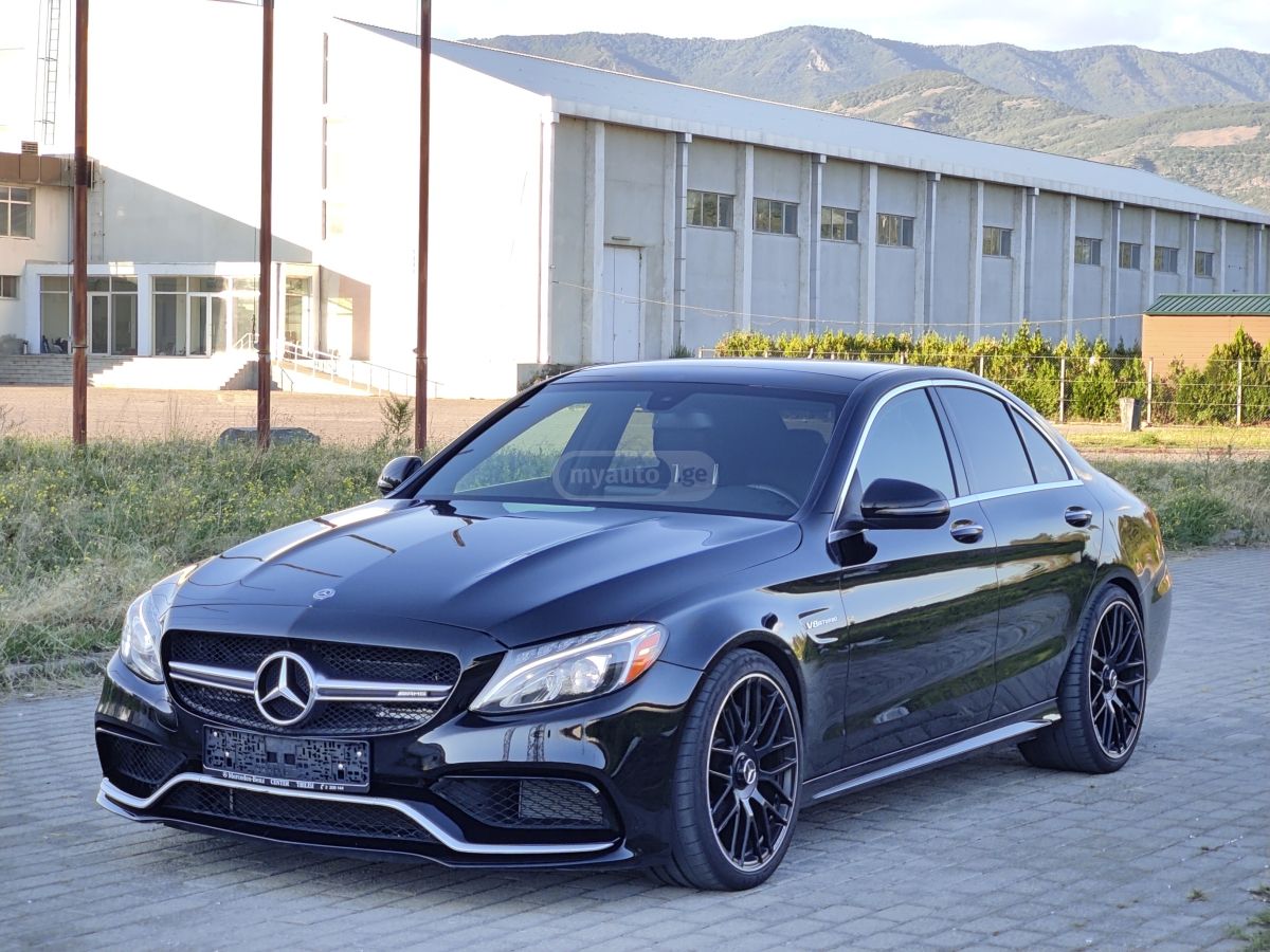 Mercedes-Benz C 63 AMG 2017 — photo 2