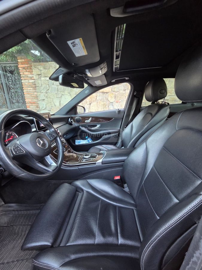 Mercedes-Benz C 300
