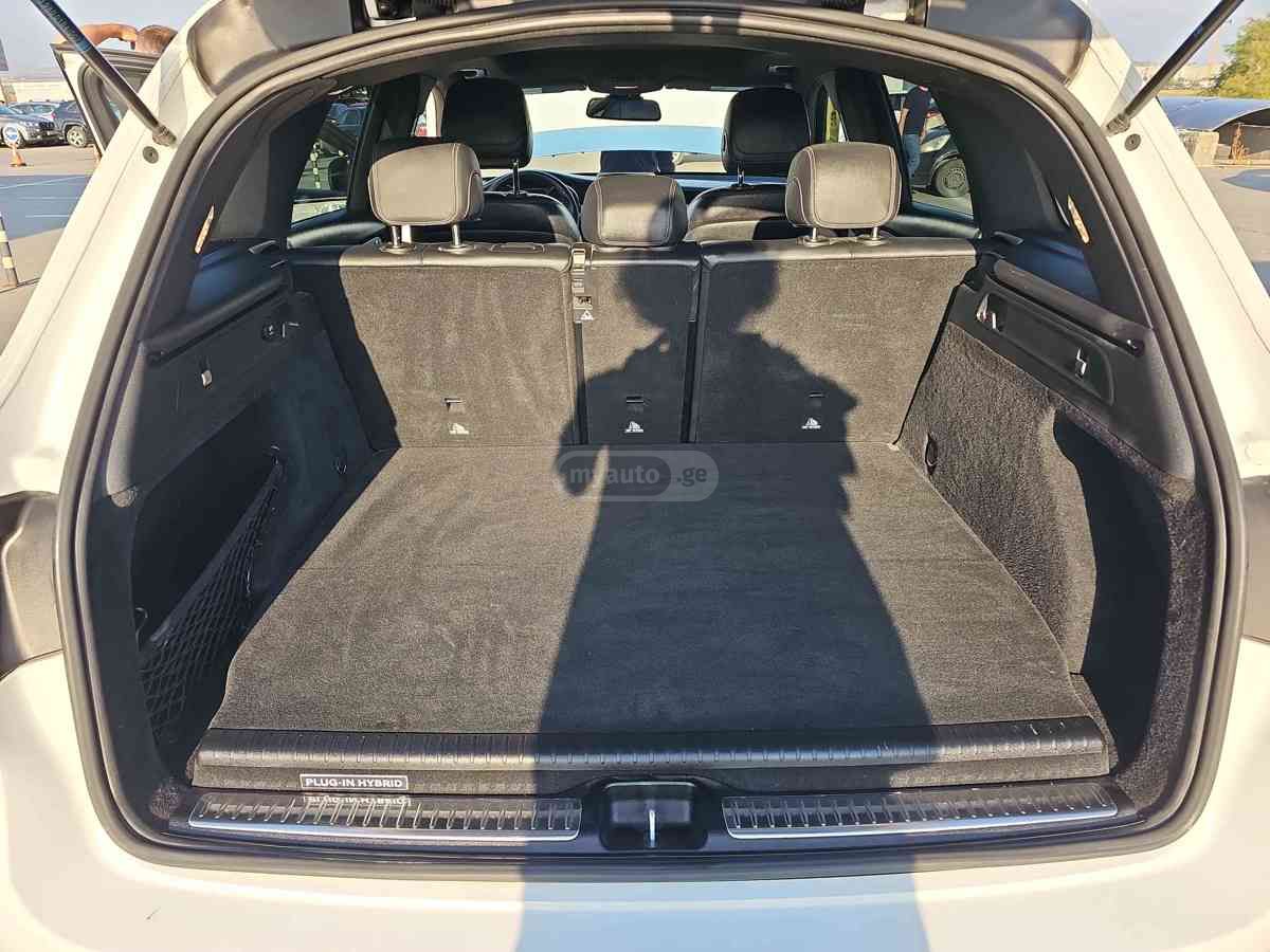 Mercedes-Benz GLC 350 2018 — photo 2