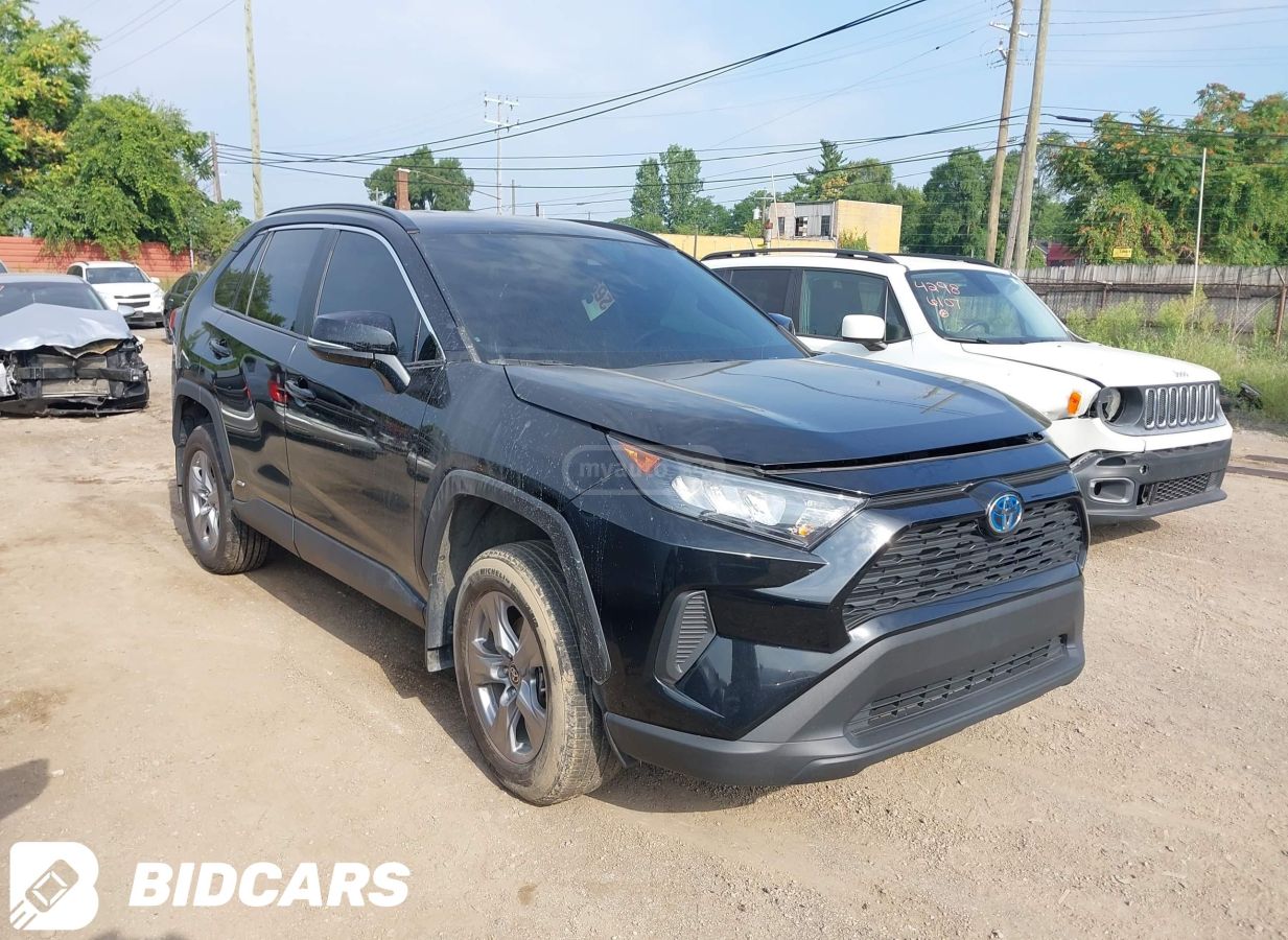 Toyota RAV 4 2022 — photo 2