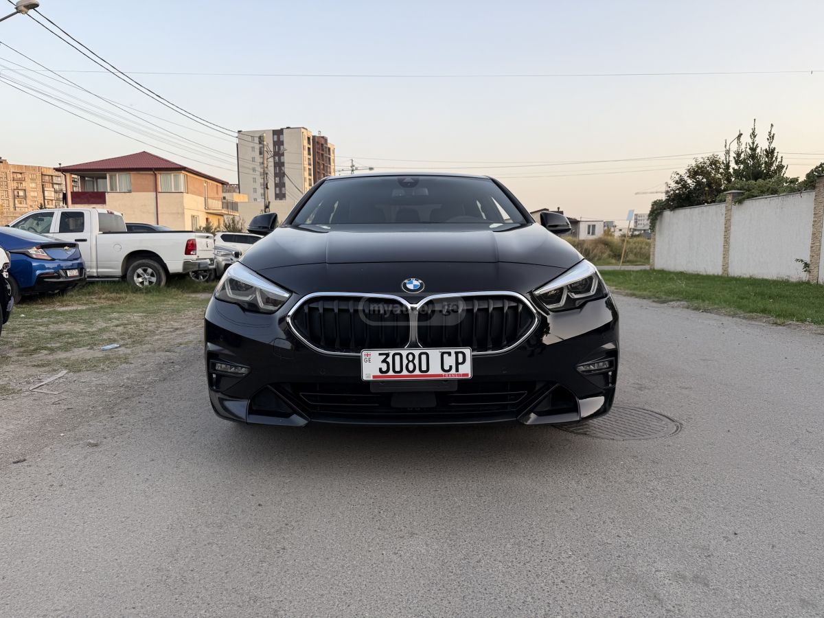 BMW 228 2020 — photo 2