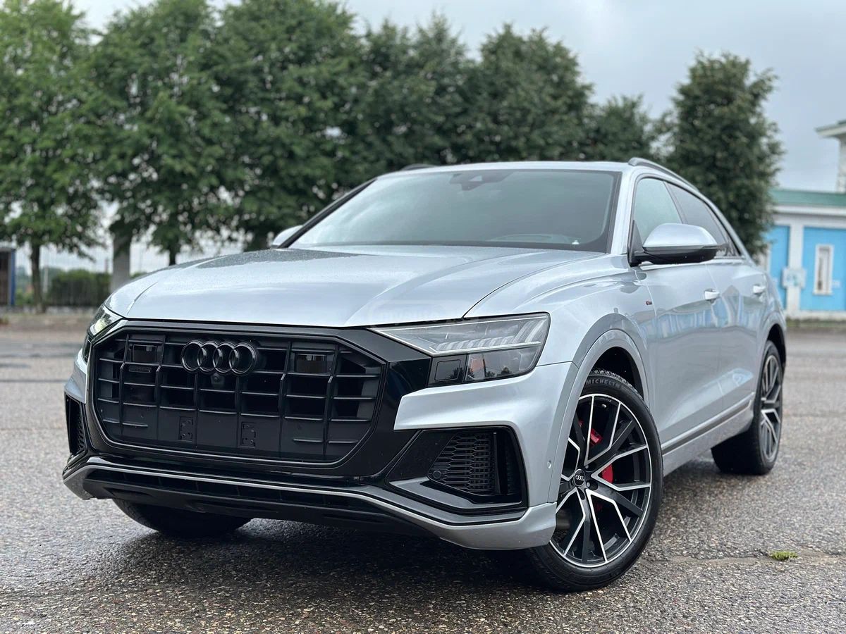 Audi Q8