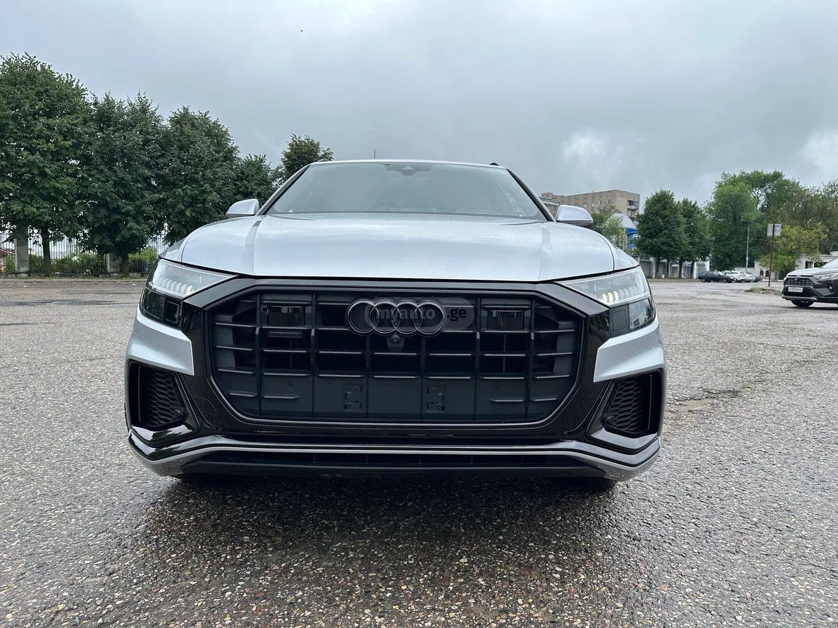 Audi Q8 2021 — photo 2