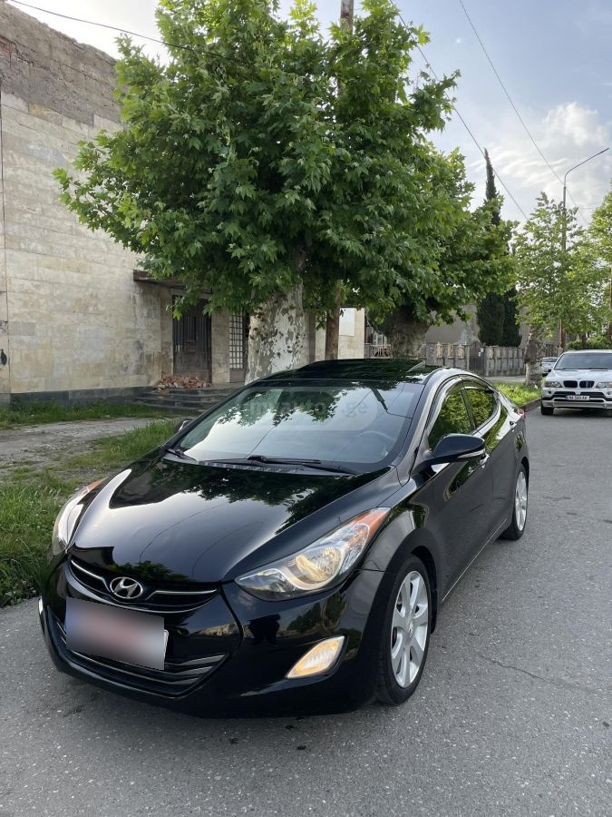 Hyundai Elantra 2014 — photo 2
