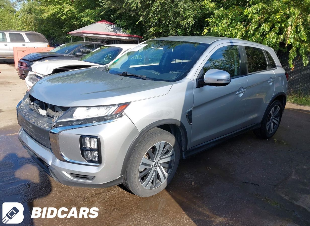 Mitsubishi Outlander Sport 2020 — photo 2
