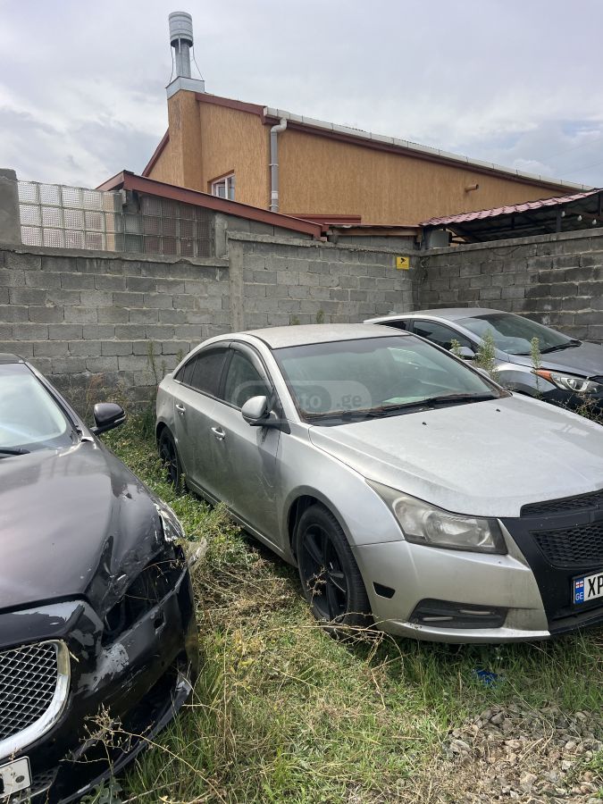 Daewoo Lacetti 2010 — photo 2