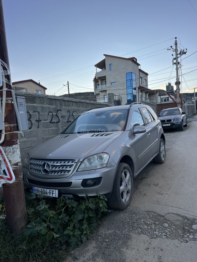 Mercedes-Benz ML 280