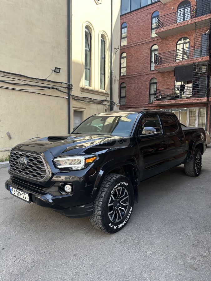 Toyota Tacoma