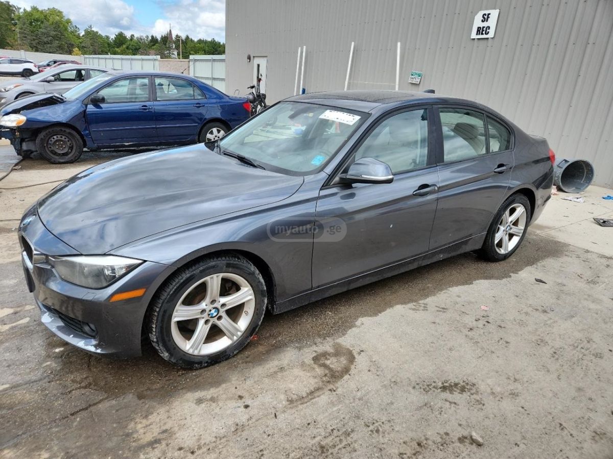 BMW 320